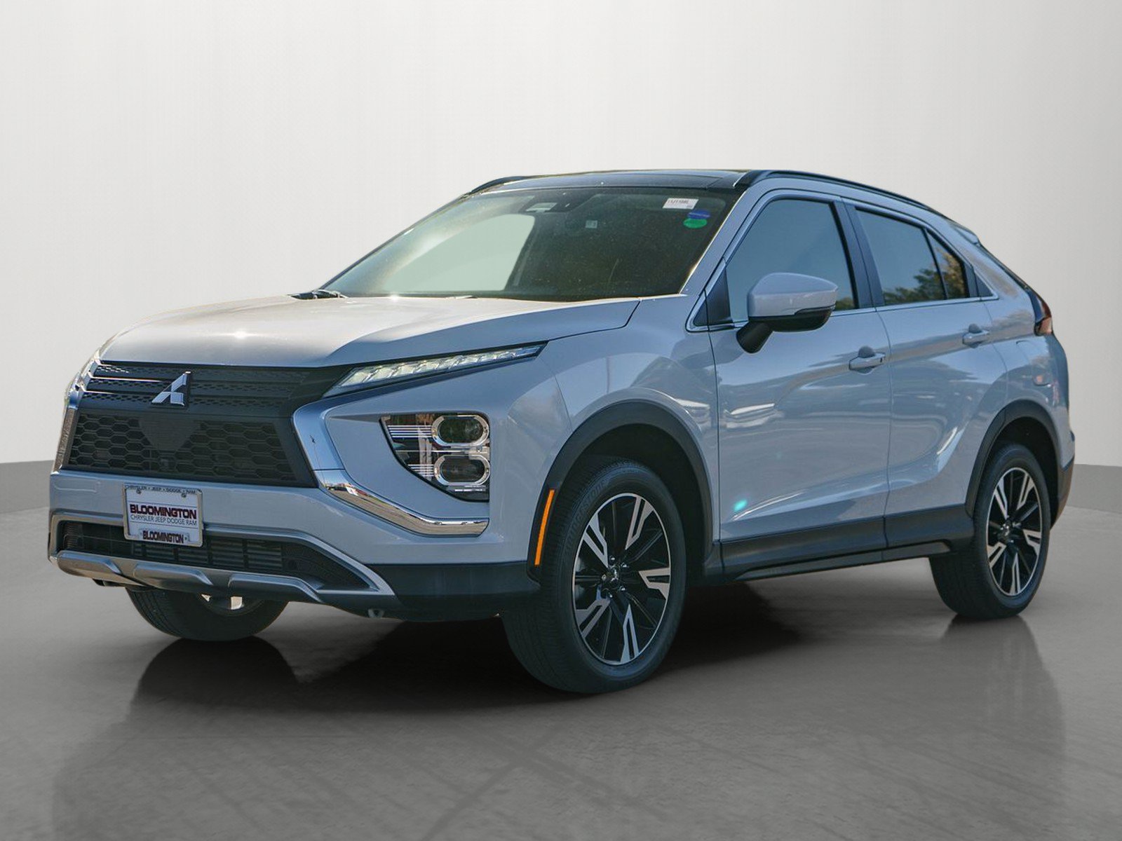 Used 2024 Mitsubishi Eclipse Cross SE AWD/4WD image 3