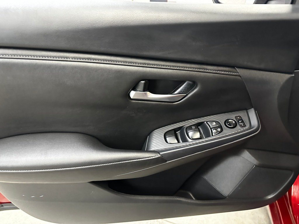 Used 2023 Nissan Sentra SV w/ Lighting Package FWD image 6