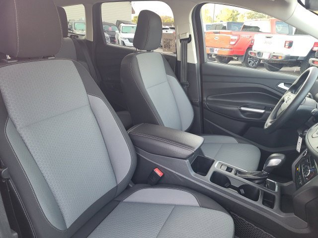 Used 2018 Ford Escape SE FWD image 21