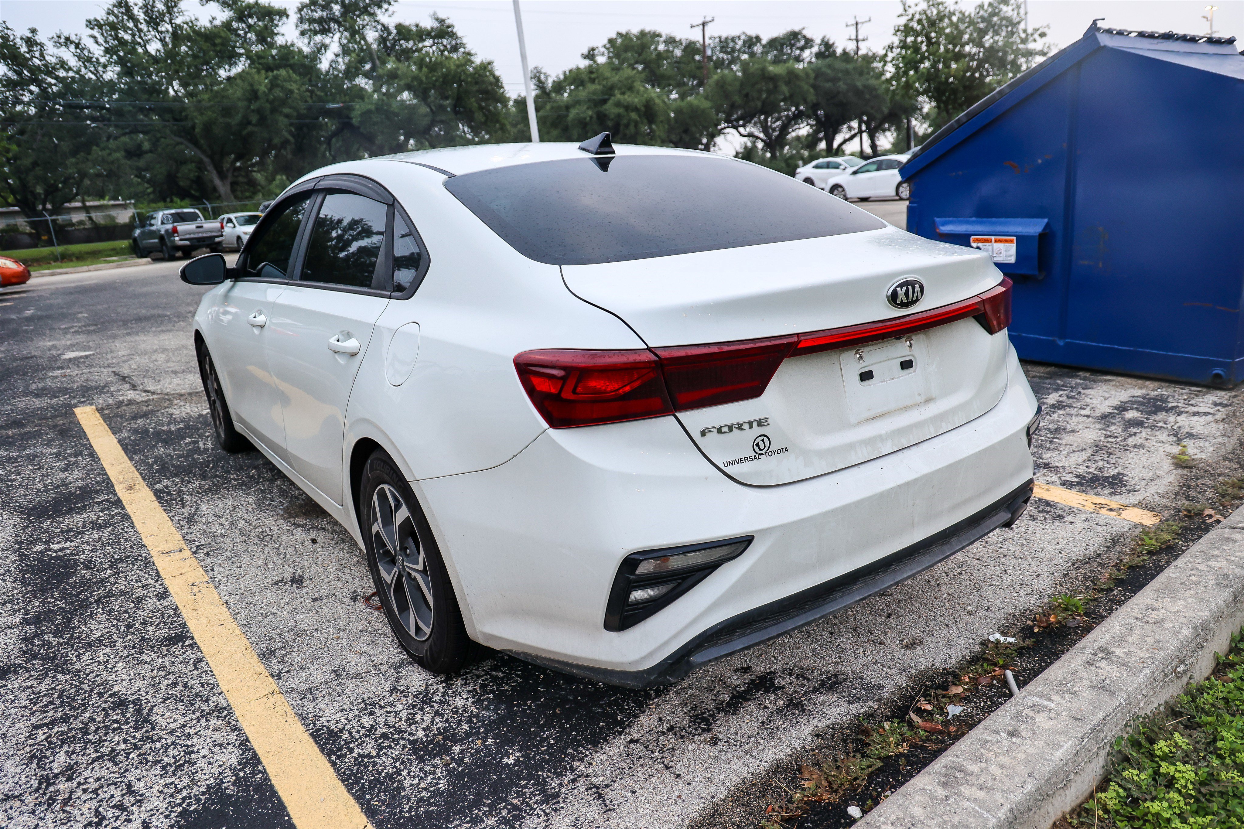 Used 2019 Kia Forte LXS FWD image 10