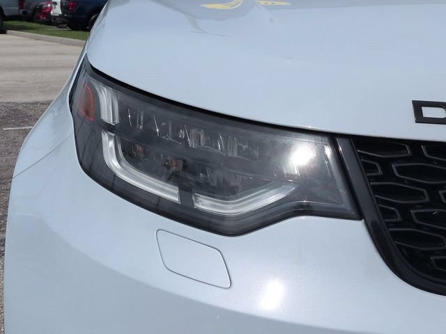 Used 2020 Land Rover Discovery Landmark AWD/4WD image 10