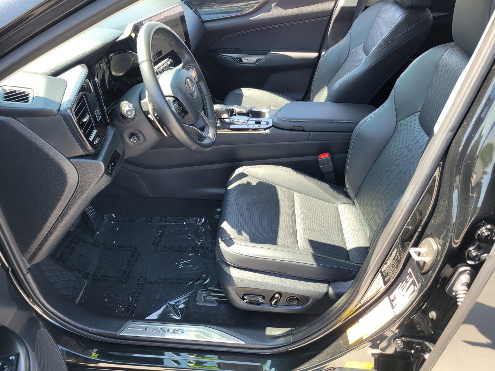 Certified 2025 Lexus NX 350h AWD w/ Cold Area Package image 11