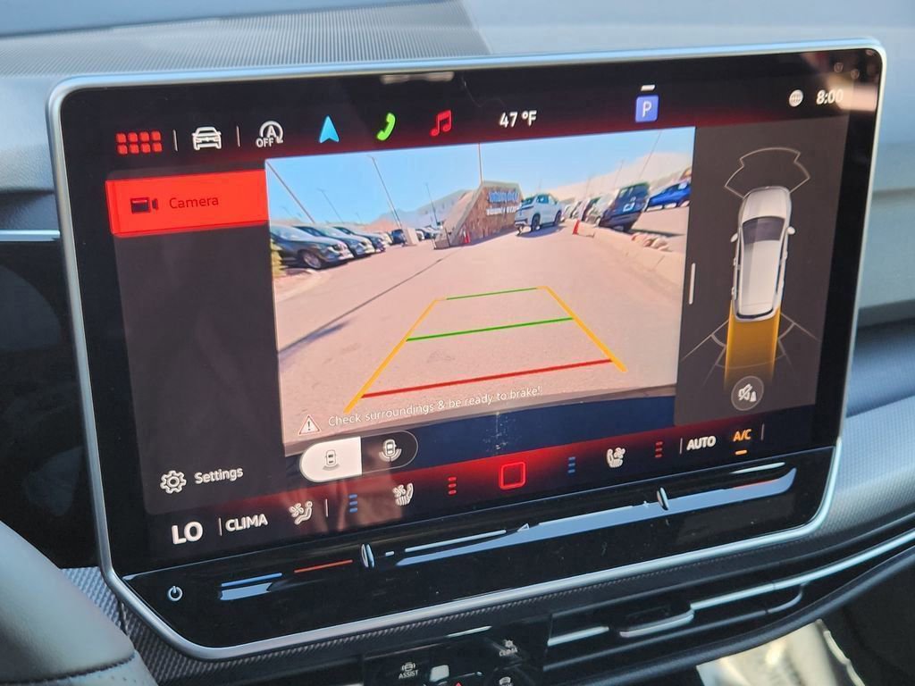 New 2026 Volkswagen GTI SE FWD image 9