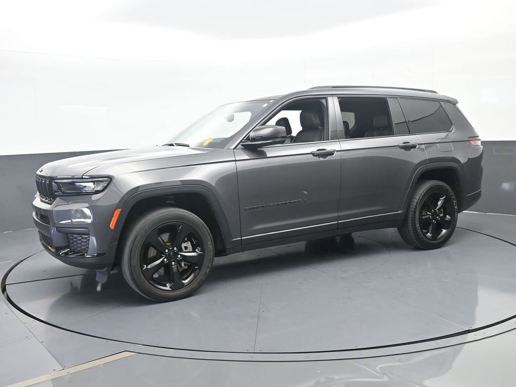Used 2023 Jeep Grand Cherokee L Laredo AWD/4WD image 2