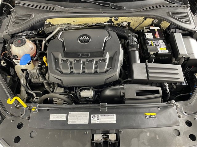 Used 2020 Volkswagen Passat 2.0T R-Line image 21