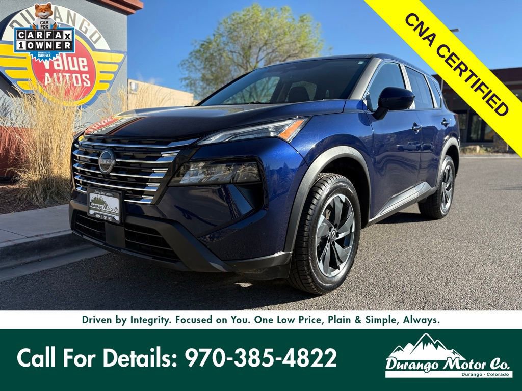 Used 2025 Nissan Rogue SV image 1