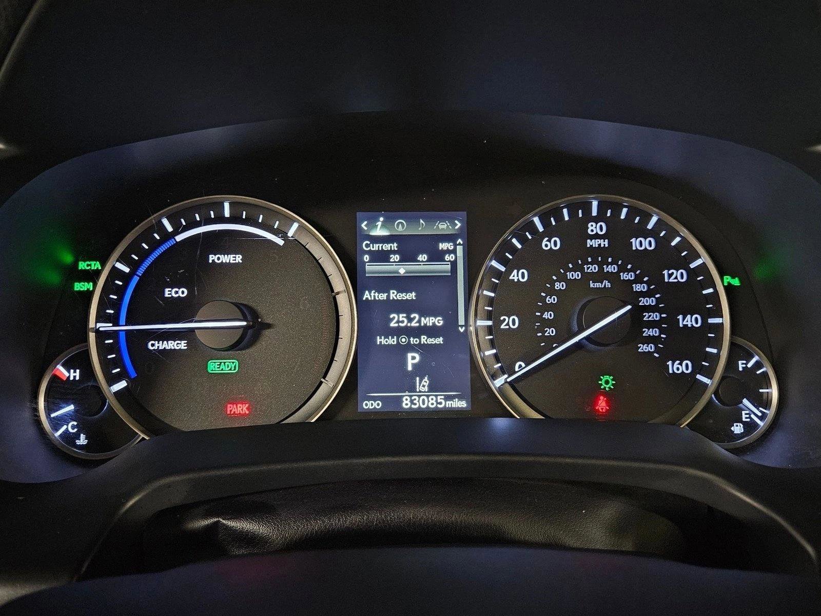 Used 2019 Lexus RX 450hL Premium w/ Premium Package AWD/4WD image 11