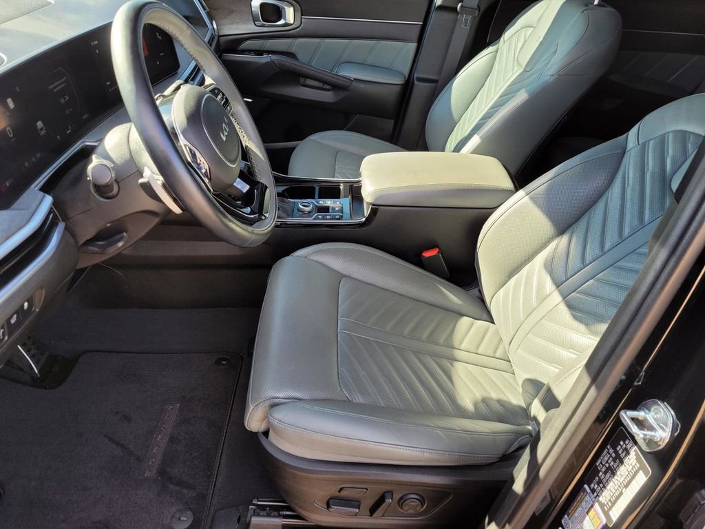 Used 2024 Kia Sorento SX Prestige w/ Sage Leather Package image 24