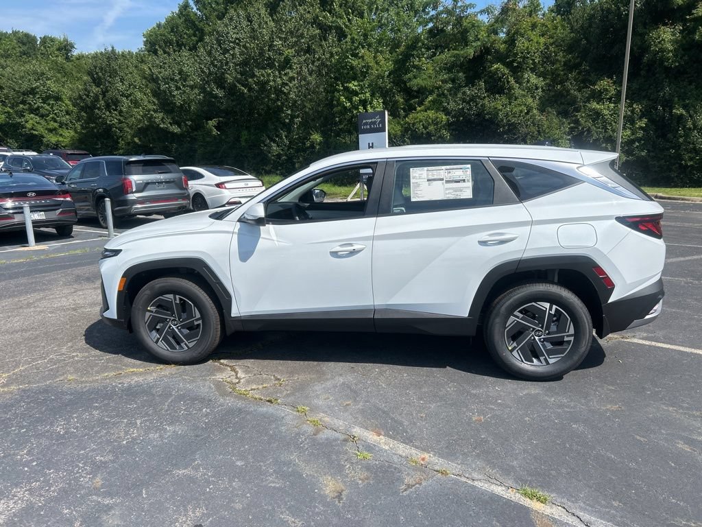 New 2026 Hyundai Tucson Blue SE AWD/4WD image 5