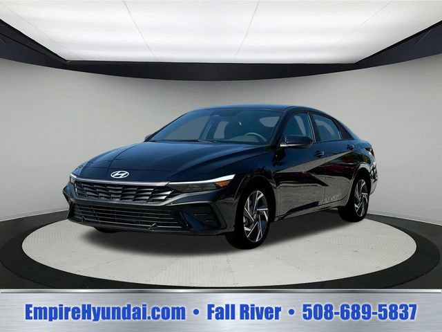 Used 2025 Hyundai Elantra Sport FWD 360° Tour