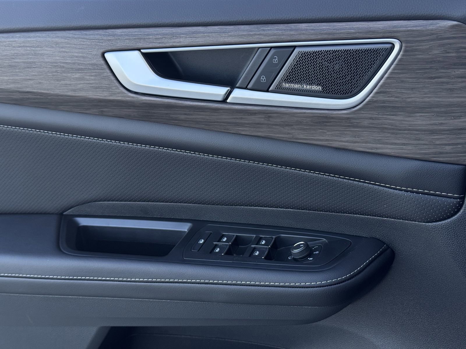 New 2026 Volkswagen Atlas SEL Premium R-Line image 23