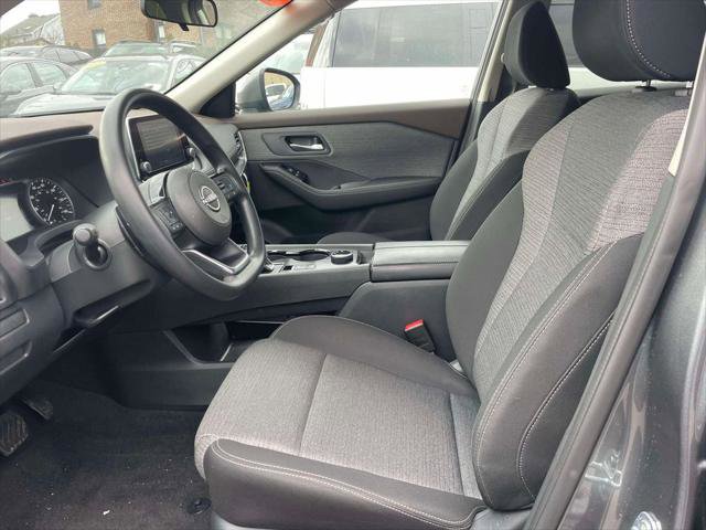 Used 2023 Nissan Rogue SV image 14