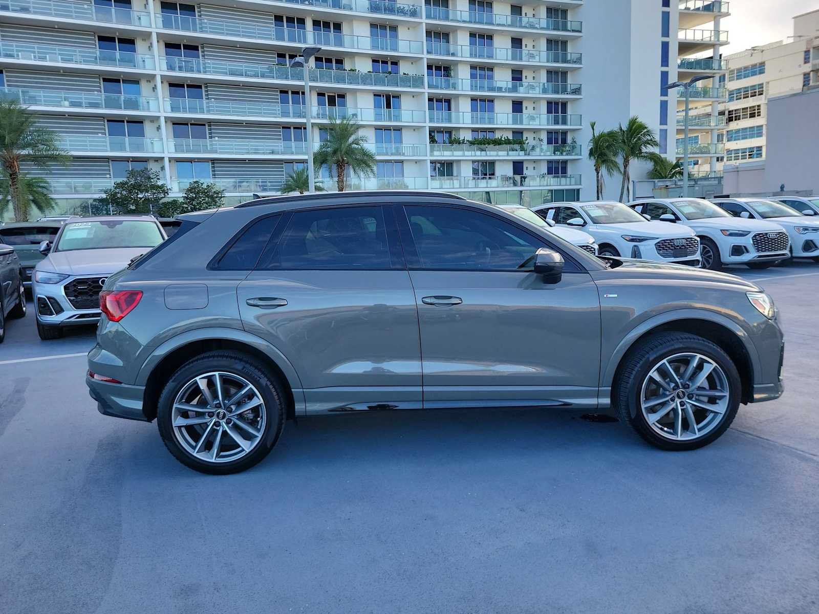 Certified 2024 Audi Q3 2.0T Premium AWD/4WD image 7