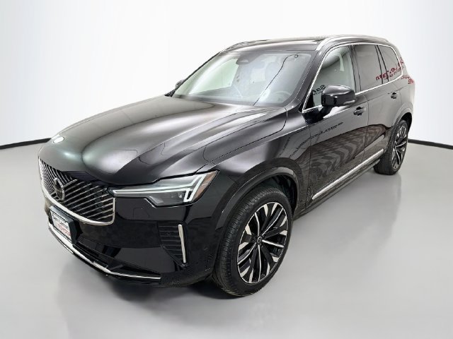 Used 2025 Volvo XC90 B6 Plus AWD/4WD image 3