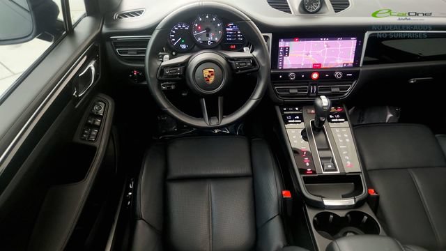 Used 2024 Porsche Macan S AWD/4WD image 51