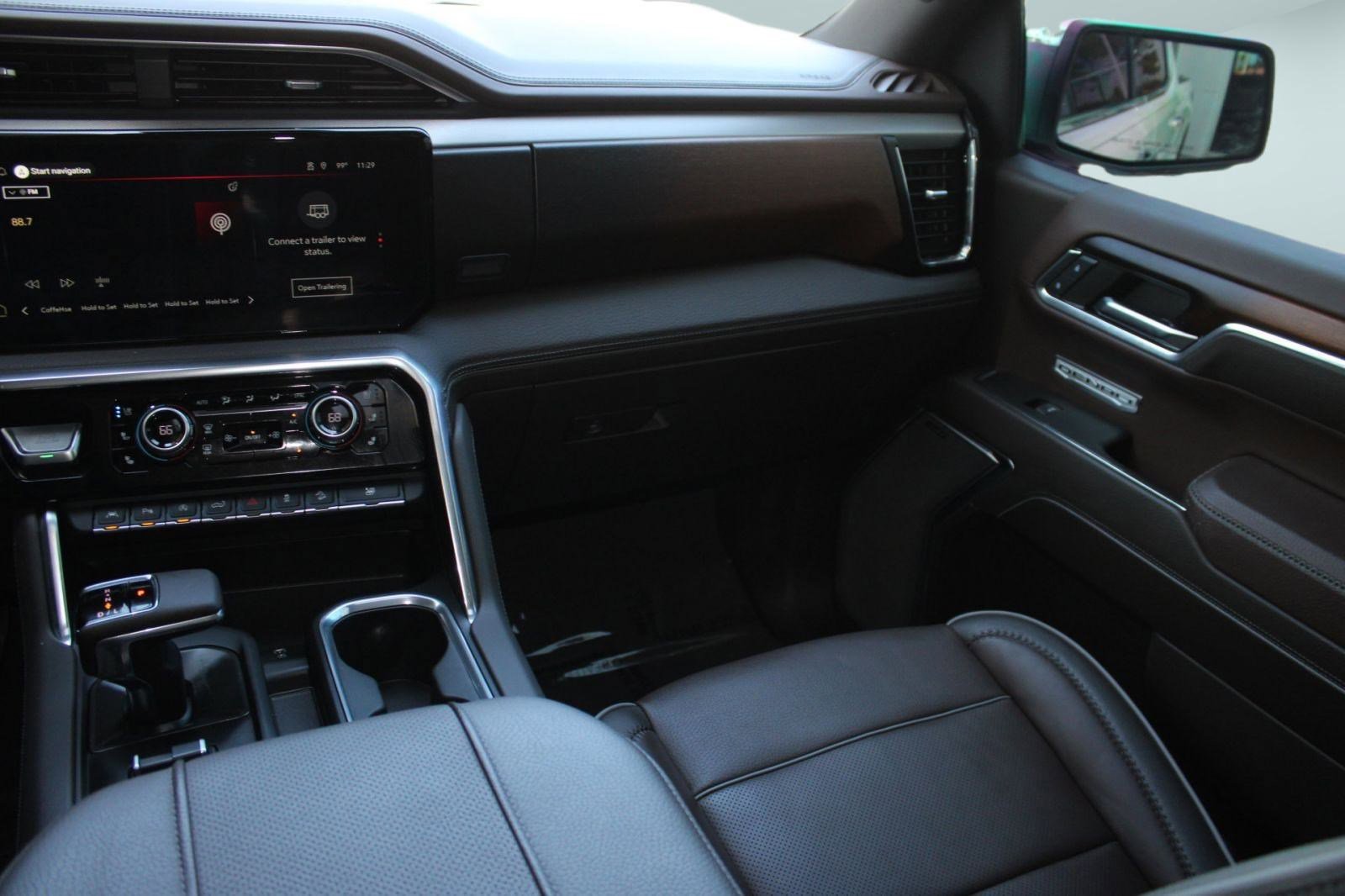 Used 2024 GMC Sierra 1500 Denali w/ Denali Reserve Package image 34