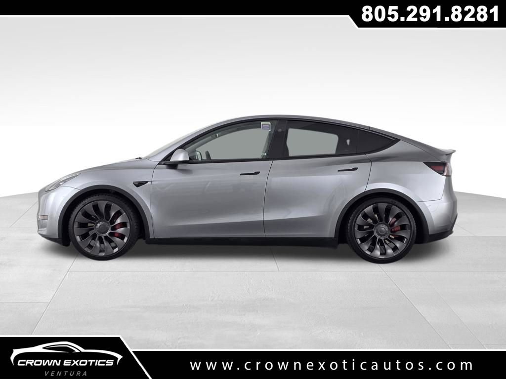 Used 2024 Tesla Model Y Performance image 4