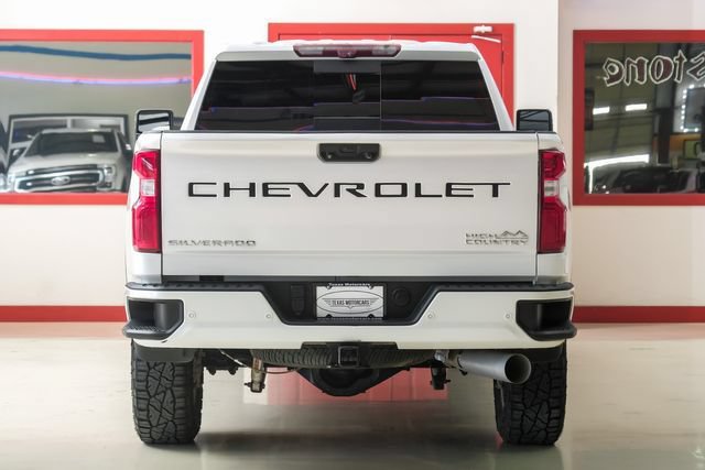 Used 2022 Chevrolet Silverado 2500 High Country w/ Z71 Off-Road Package AWD/4WD image 11