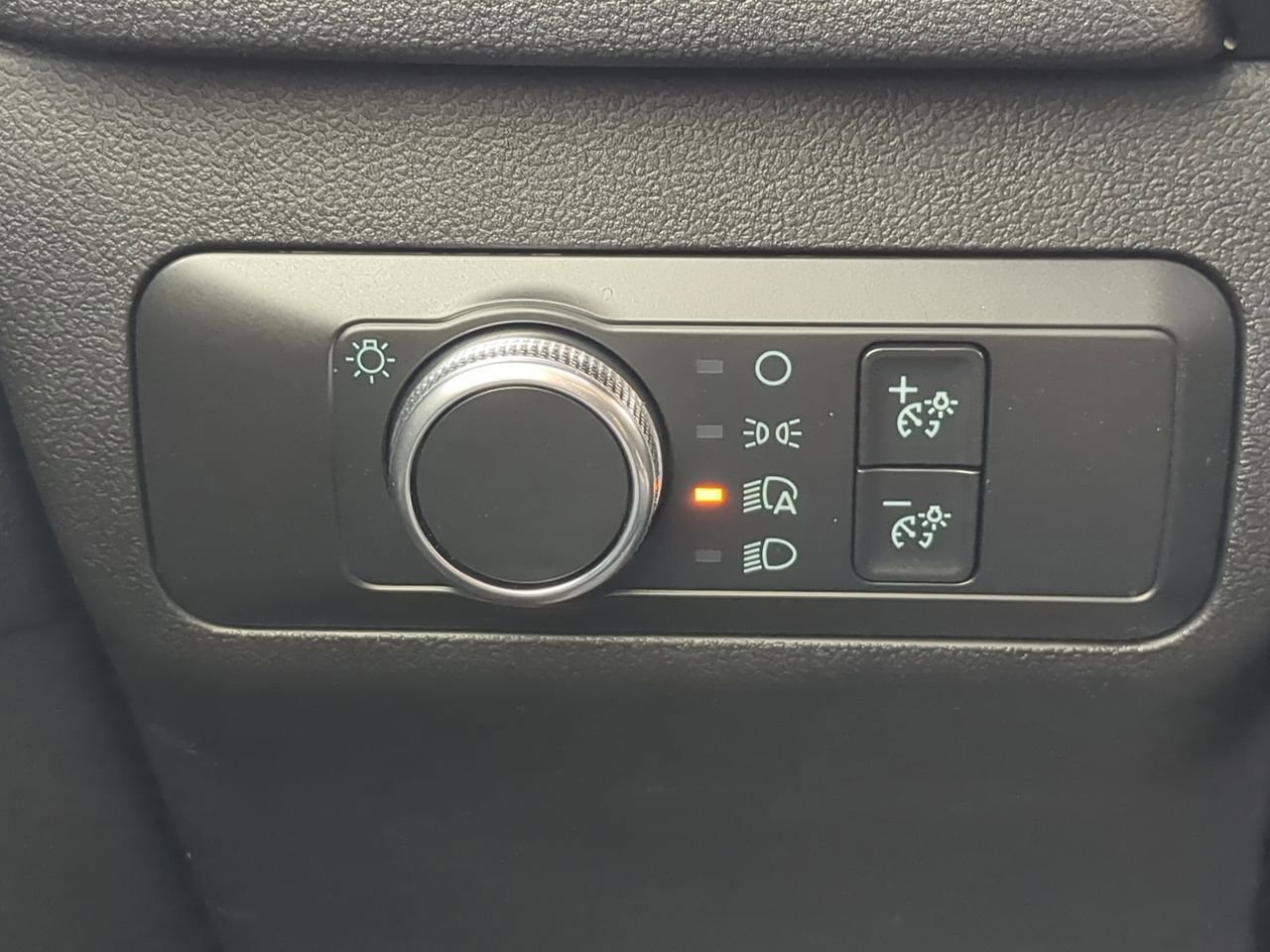 Used 2021 Ford Escape S image 18