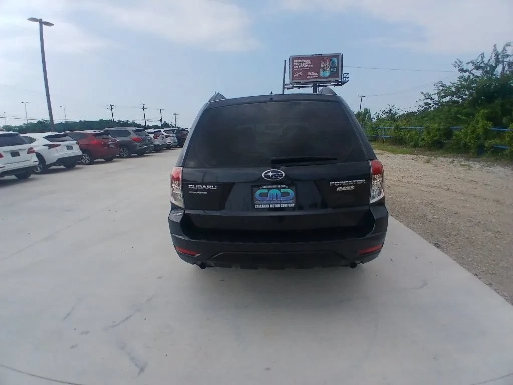 Used 2010 Subaru Forester 2.5X AWD/4WD image 6