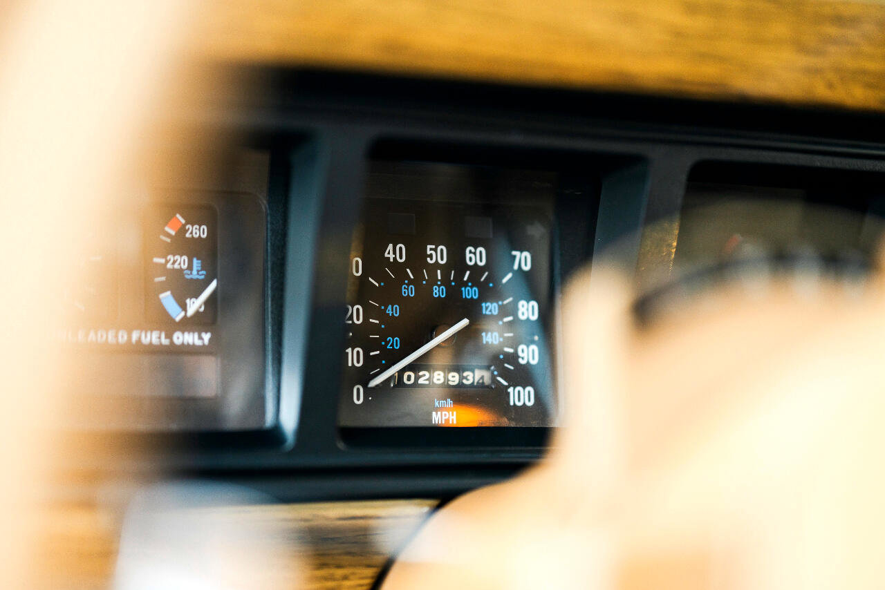 Used 1987 Jeep Grand Wagoneer image 50