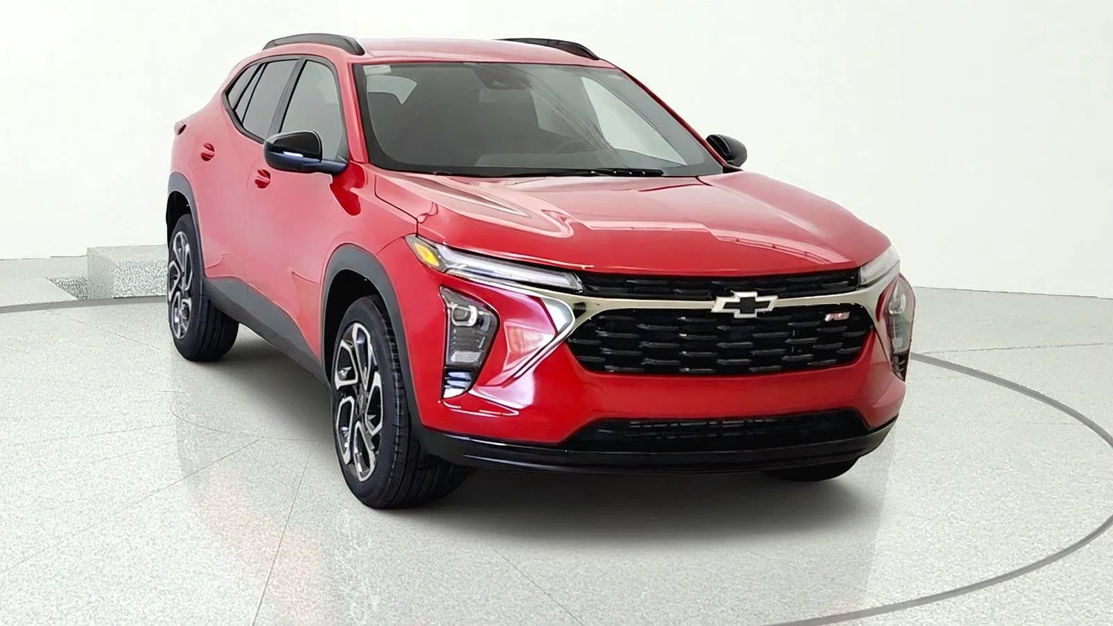 New 2026 Chevrolet Trax RS w/ Driver Confidence Package FWD image 2