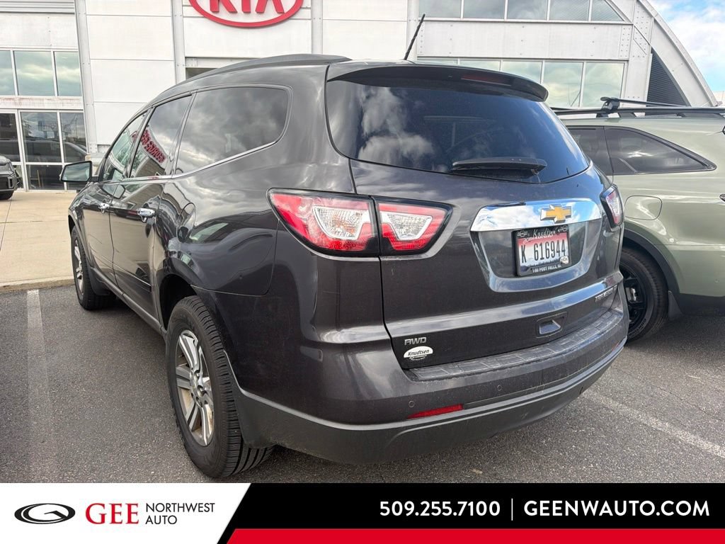 Used 2015 Chevrolet Traverse LT AWD/4WD image 2