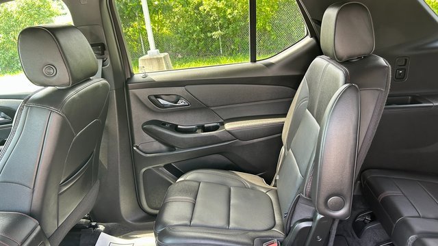 Certified 2023 Chevrolet Traverse RS image 33