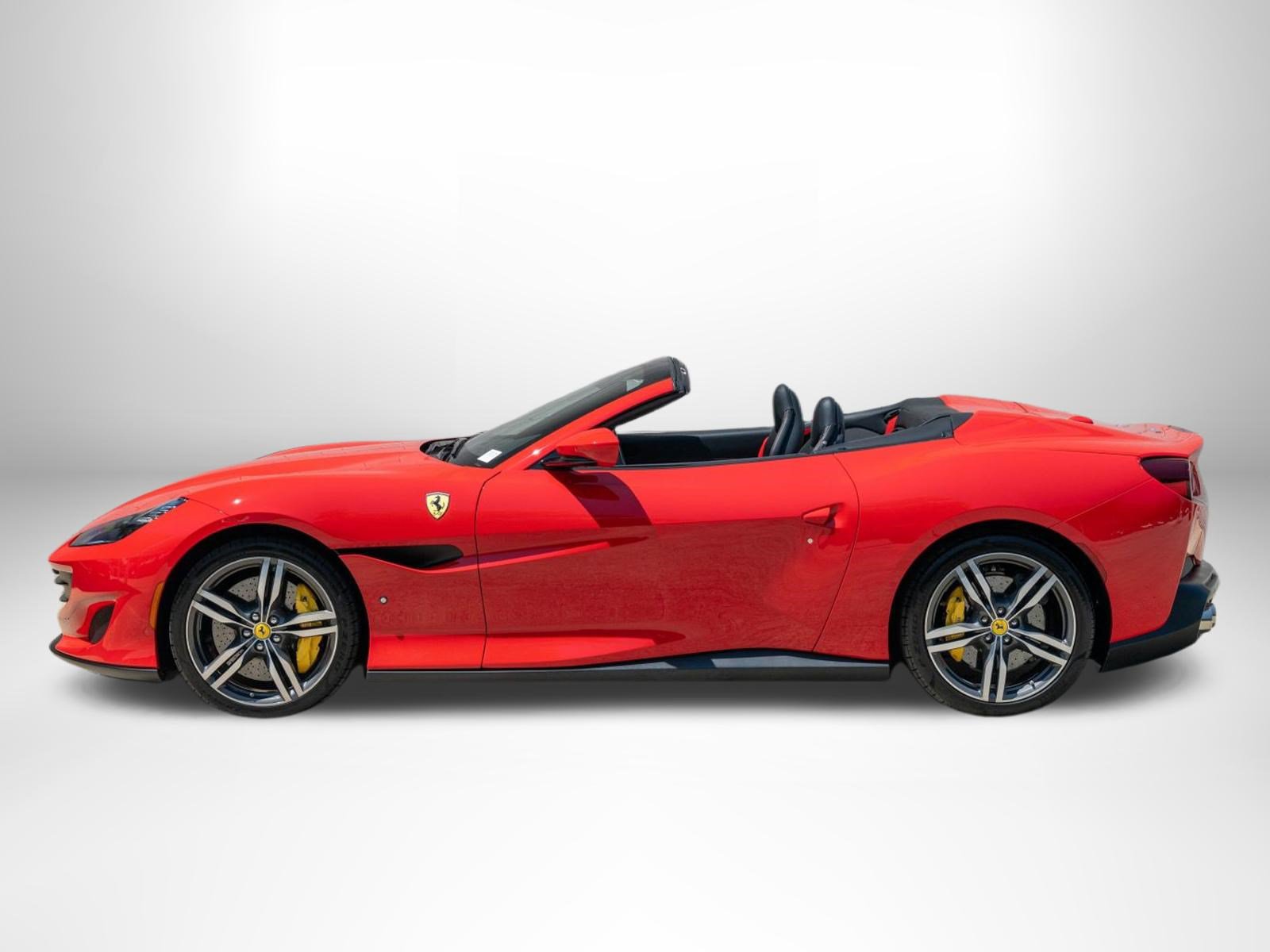 Used 2019 Ferrari Portofino RWD image 4