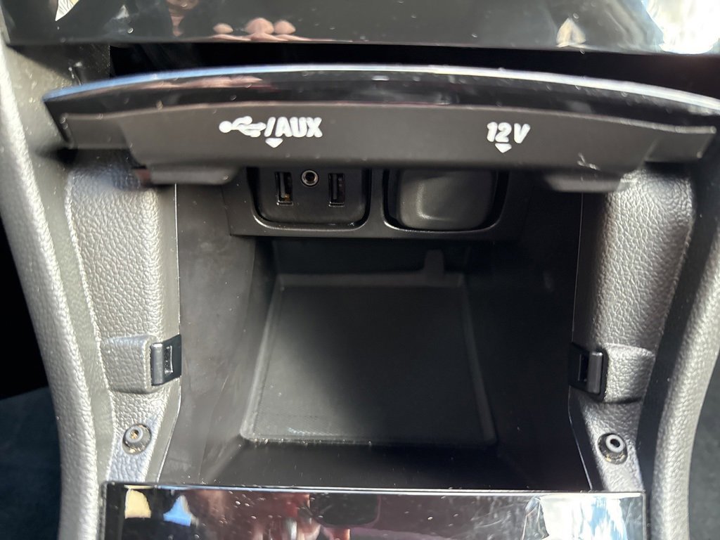 Used 2022 Buick Encore Preferred w/ Safety Package image 27