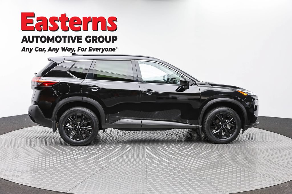 Used 2023 Nissan Rogue SV w/ SV Premium B Package AWD/4WD image 4