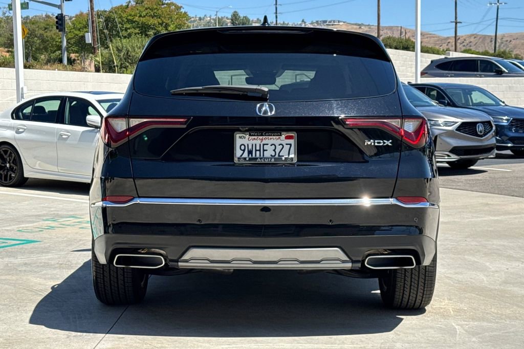 Certified 2025 Acura MDX w/ Technology Package image 9