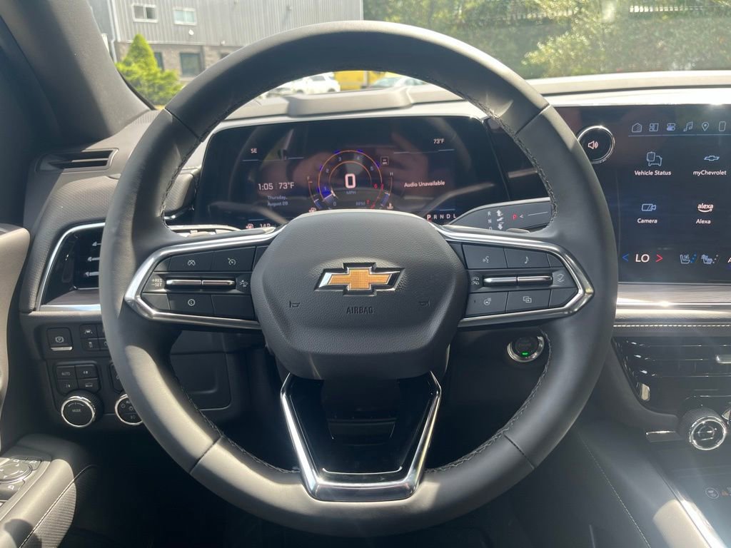 New 2025 Chevrolet Suburban Premier image 27