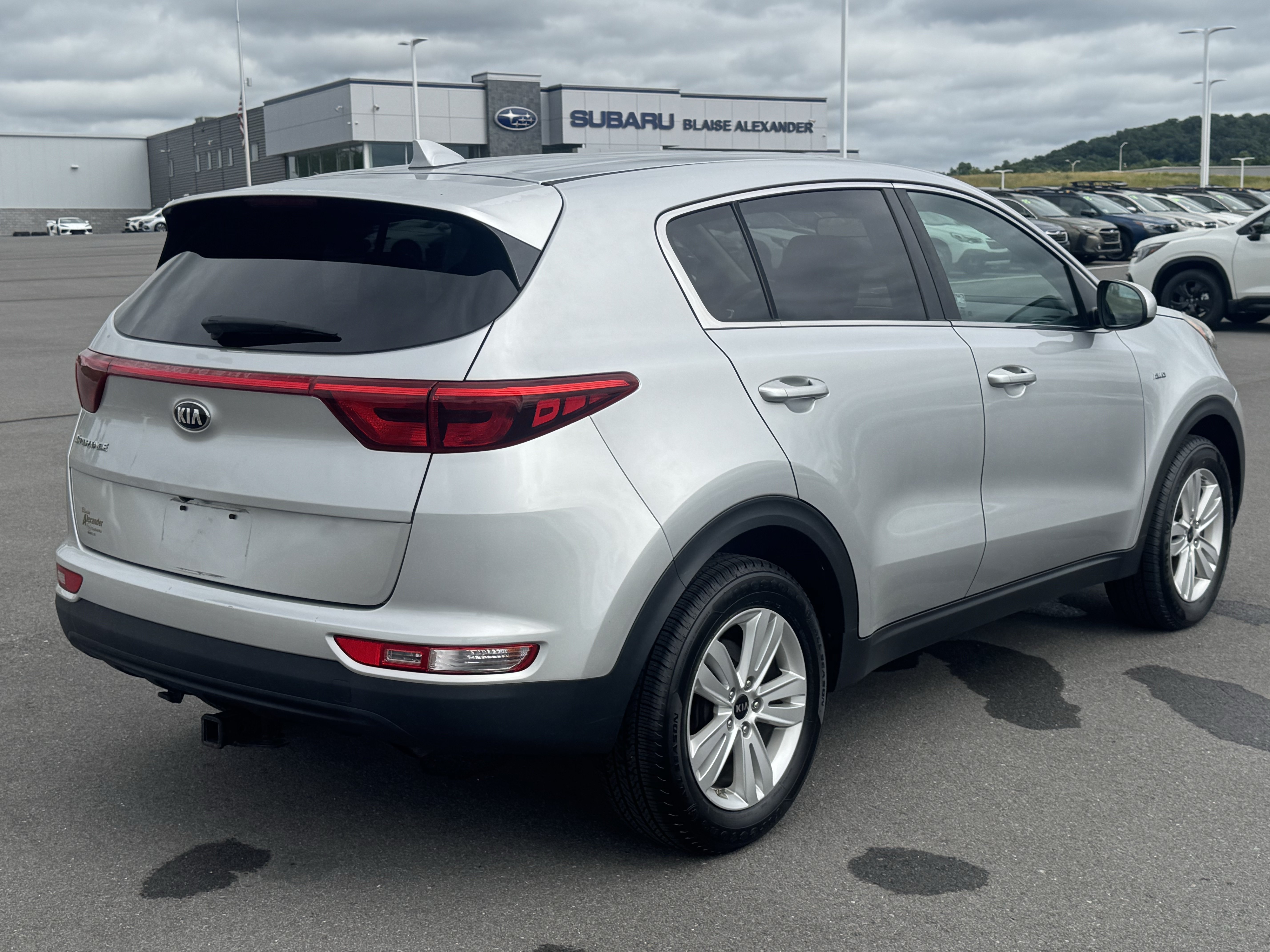 Used 2019 Kia Sportage LX AWD/4WD image 3