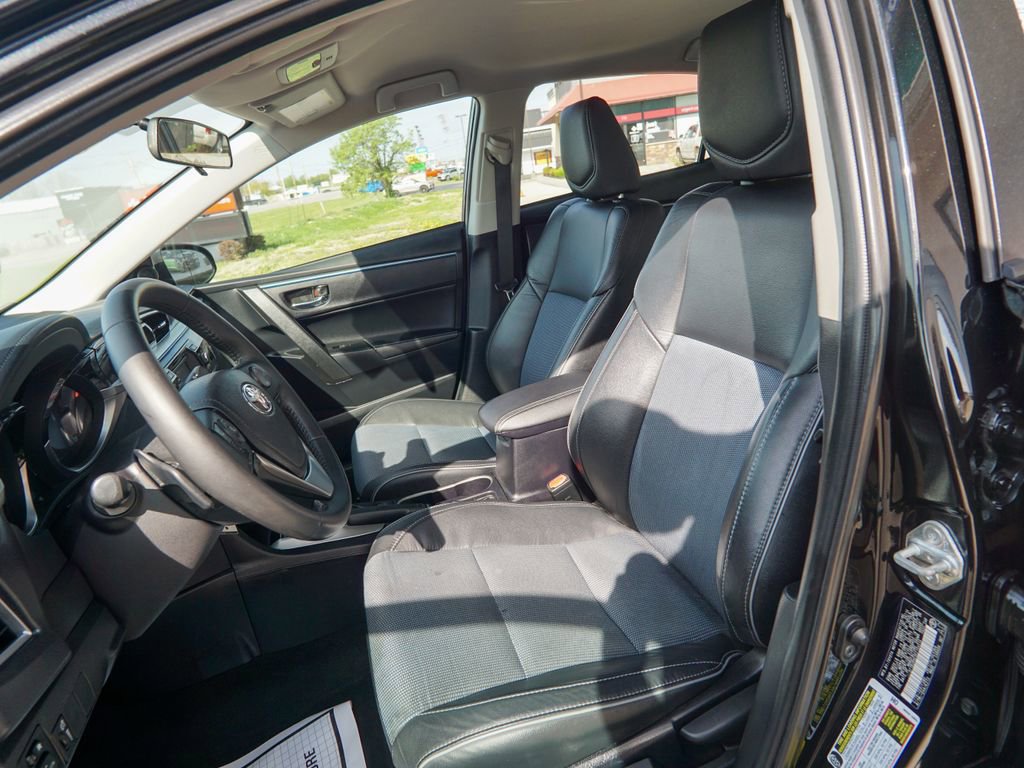 Used 2014 Toyota Corolla S FWD image 16