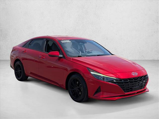 Used 2021 Hyundai Elantra SEL w/ Convenience Package FWD image 3