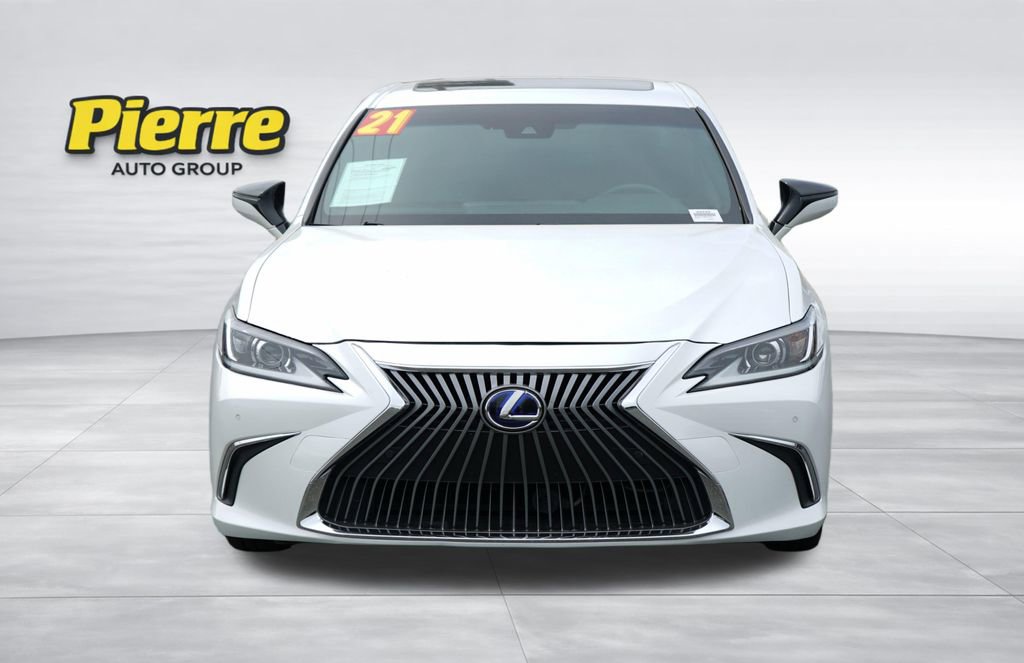 Used 2021 Lexus ES 300h w/ Premium Package FWD image 5