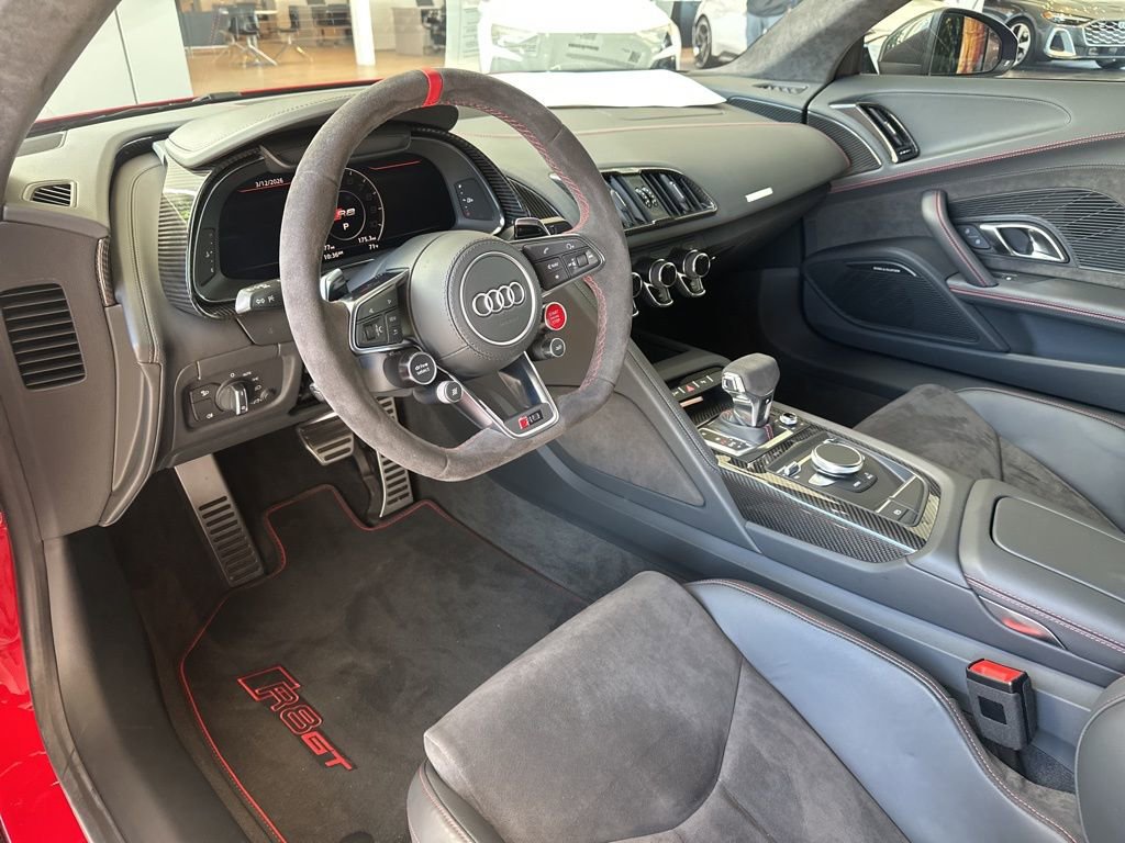 Used 2023 Audi R8 V10 GT image 16