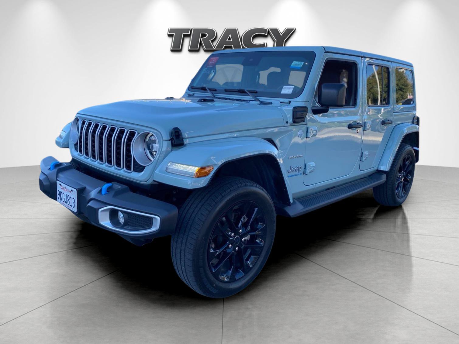 Used 2024 Jeep Wrangler Unlimited Sahara AWD/4WD image 2