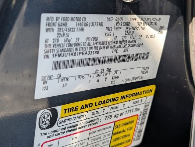 Used 2023 Ford Expedition Limited RWD image 24