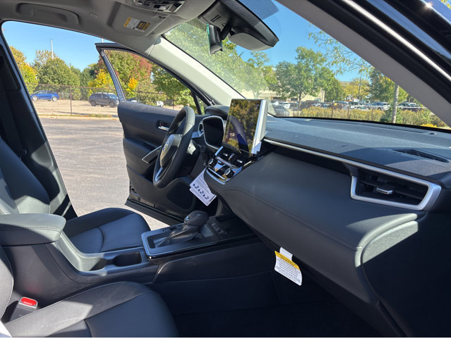 New 2026 Toyota Corolla Cross XLE image 5