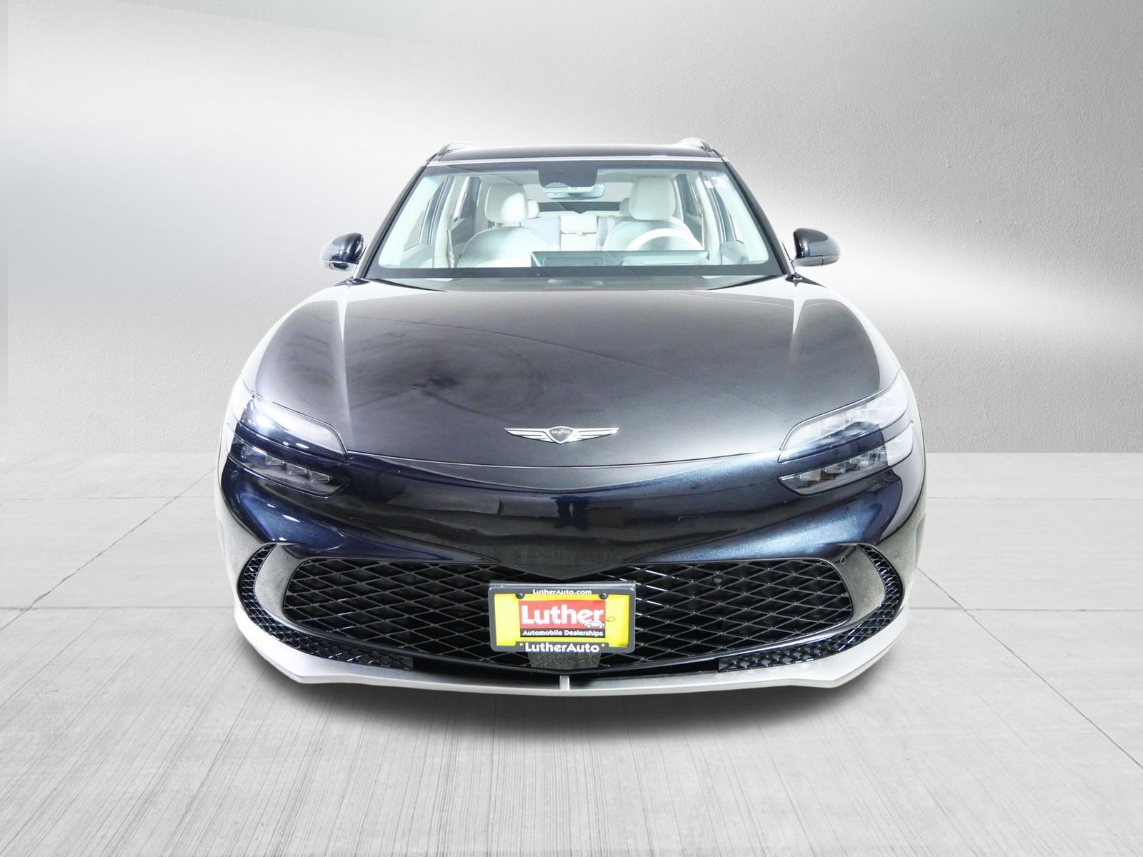 Certified 2025 Genesis GV60 Advanced AWD/4WD image 2