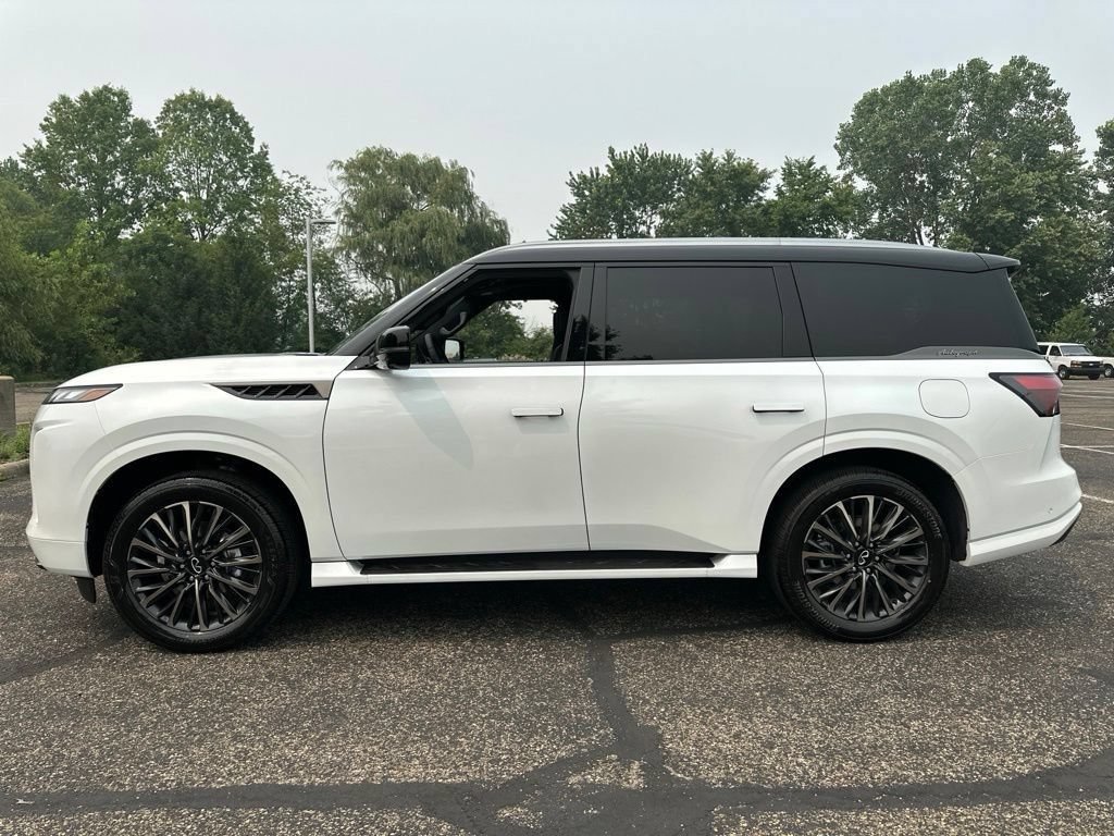 New 2027 INFINITI QX80 Autograph w/ Premium Cargo Package AWD/4WD image 2