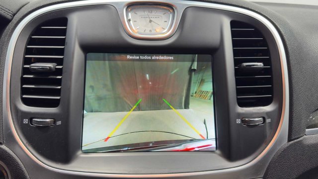 Used 2018 Chrysler 300 Limited w/ Safetytec Plus Group RWD image 32