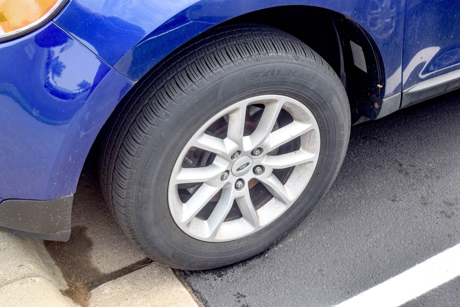 Used 2013 Ford Edge SE FWD image 11