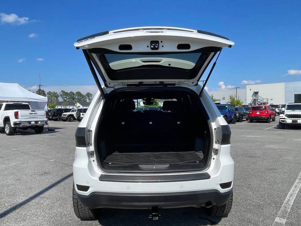 Used 2021 Jeep Grand Cherokee Freedom Edition AWD/4WD image 39
