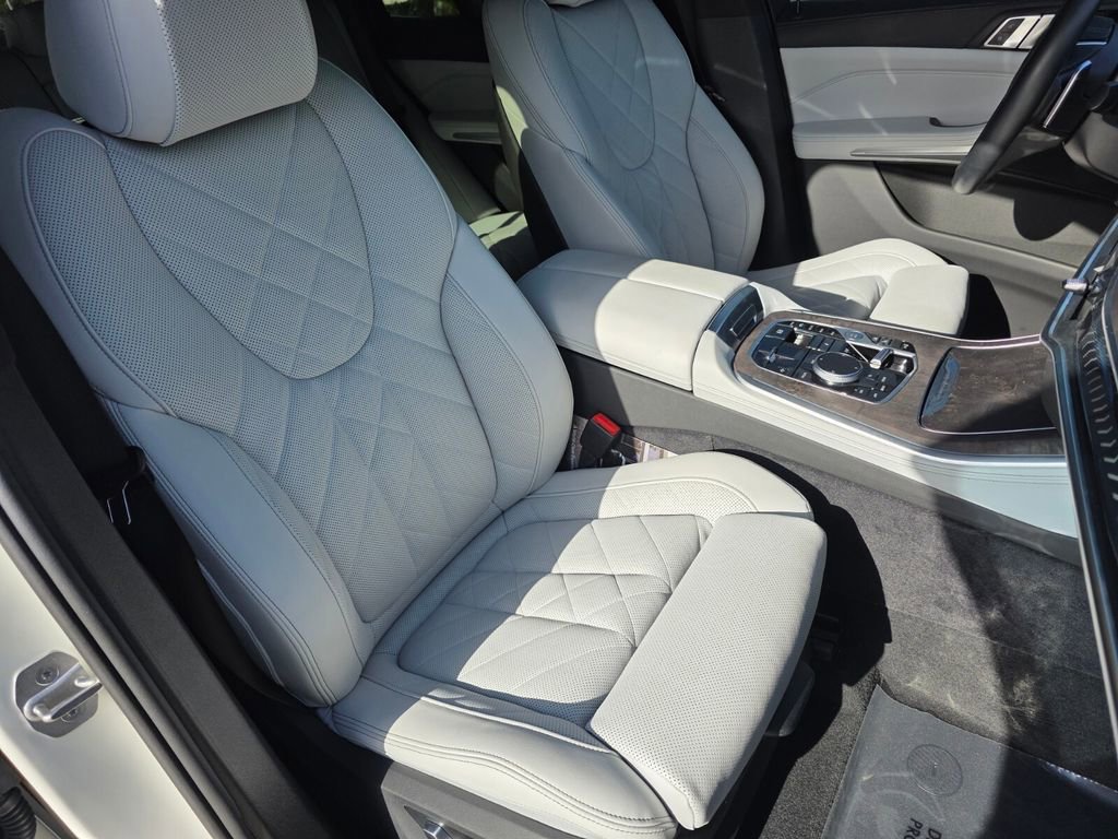 Certified 2024 BMW X5 xDrive50e w/ Parking Assistance Package image 26