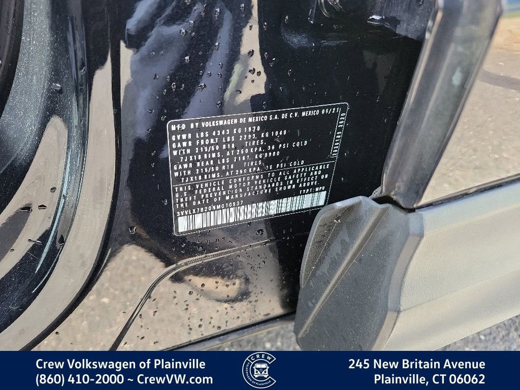 Certified 2022 Volkswagen Taos SE FWD image 35