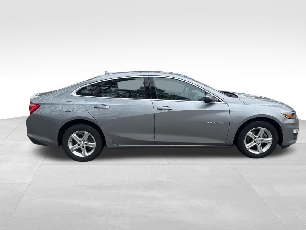 Used 2023 Chevrolet Malibu LT image 6