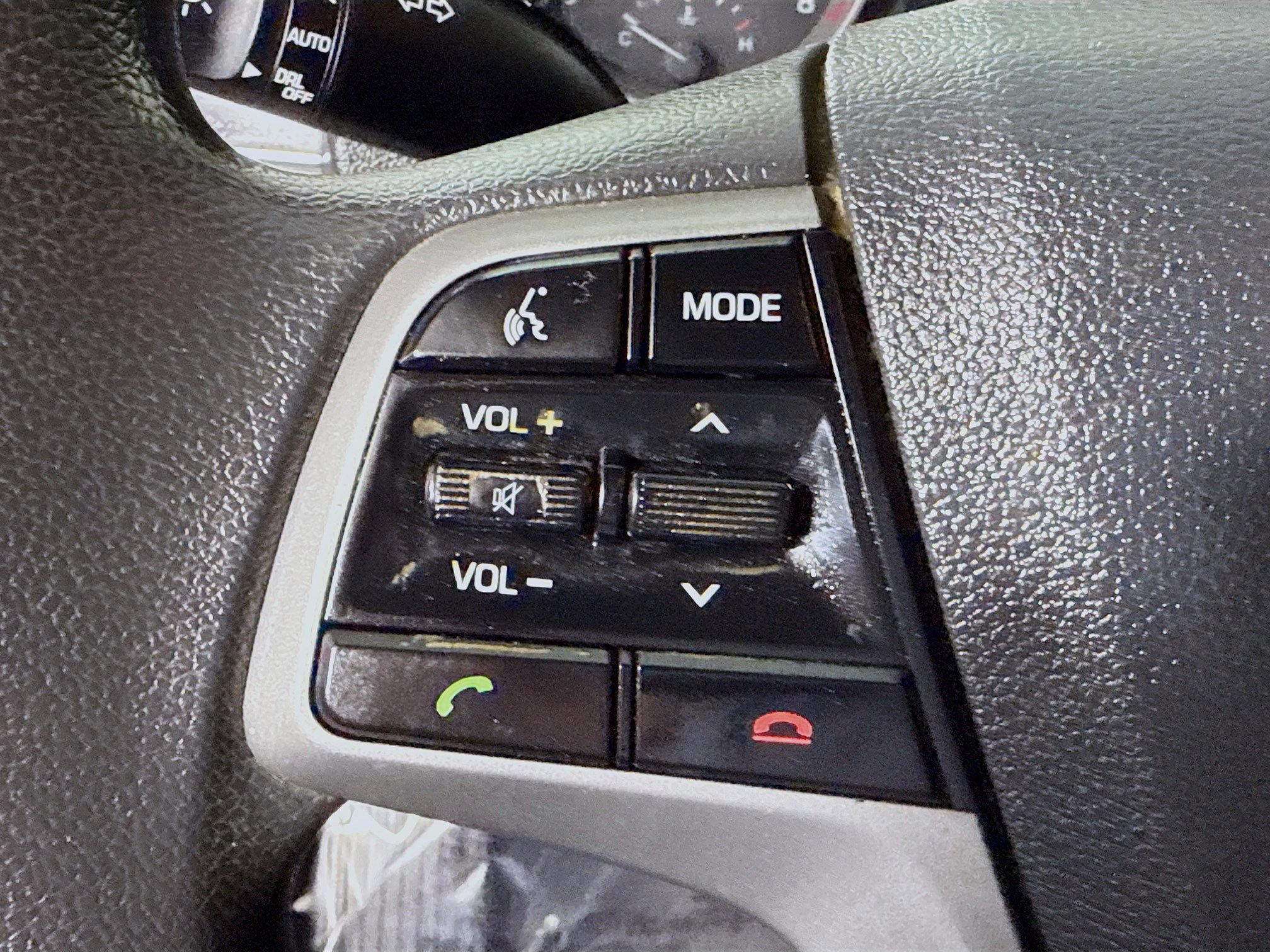 Used 2018 Hyundai Elantra SEL image 14